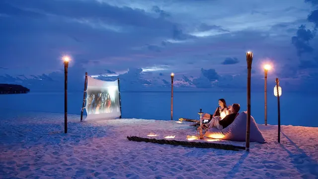 Constance Moofushi — image 33