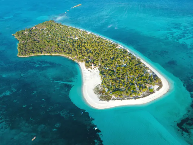 Fanjove Island