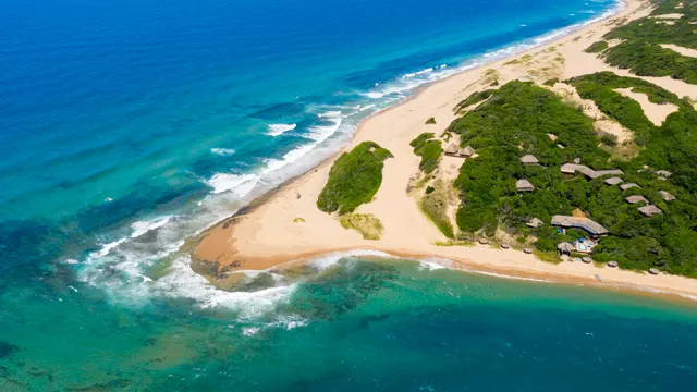 Machangulo Beach Lodge