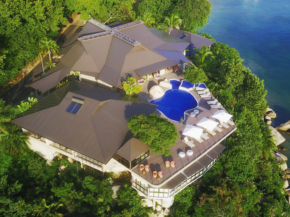 Black Parrot Suites